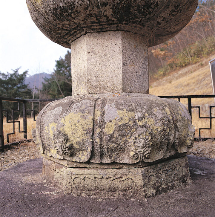 기단부 세부(상·중·하대)