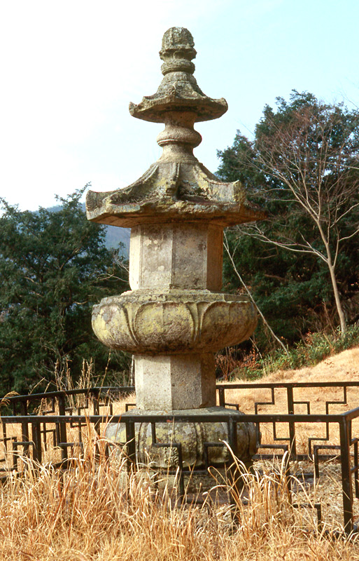 장흥 보림사 동 승탑
