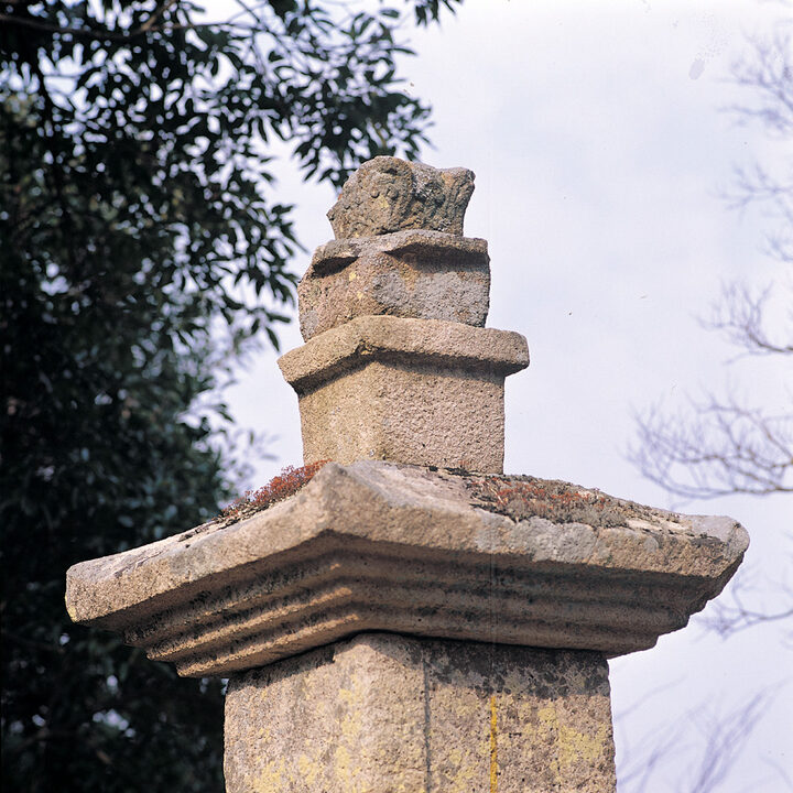 삼층옥개석과 상륜부