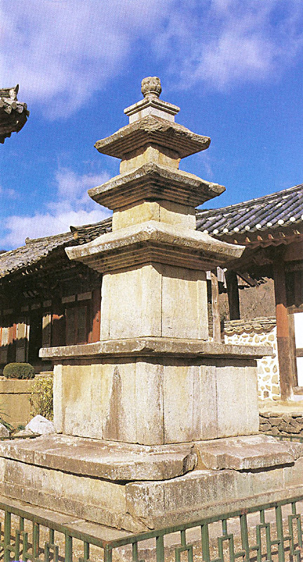 순천 선암사 동ㆍ서 삼층석탑