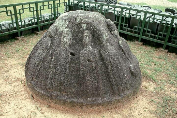 나주 철천리 마애칠불상