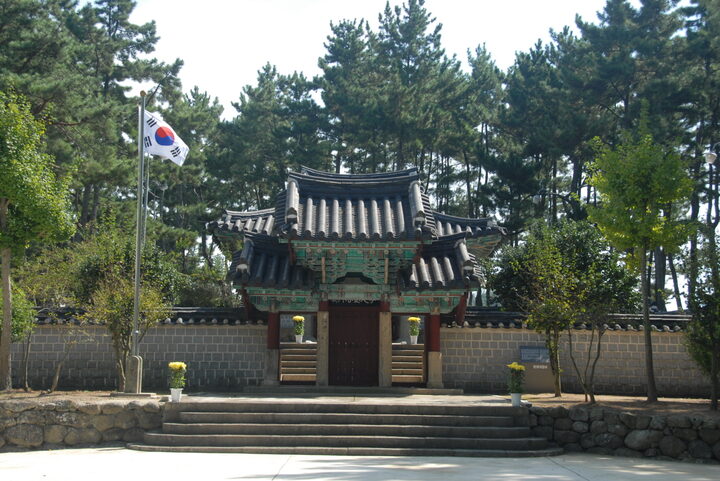 충무사
