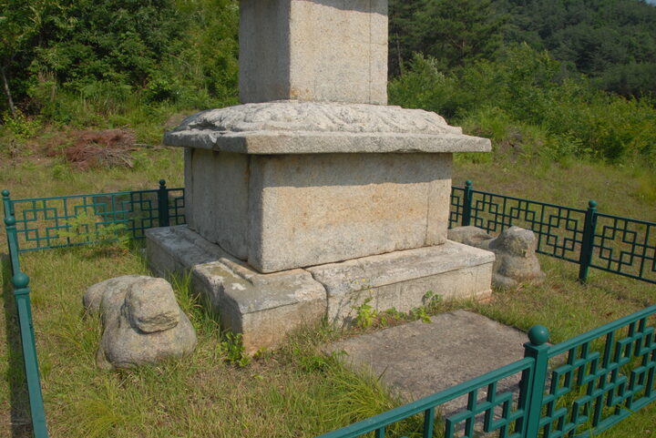 구례논곡리삼층석탑