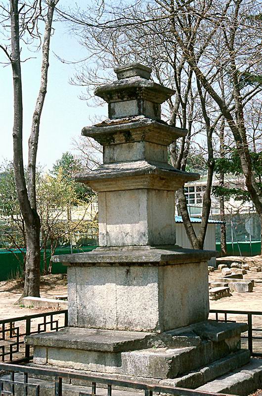 봉화서동리삼층석탑