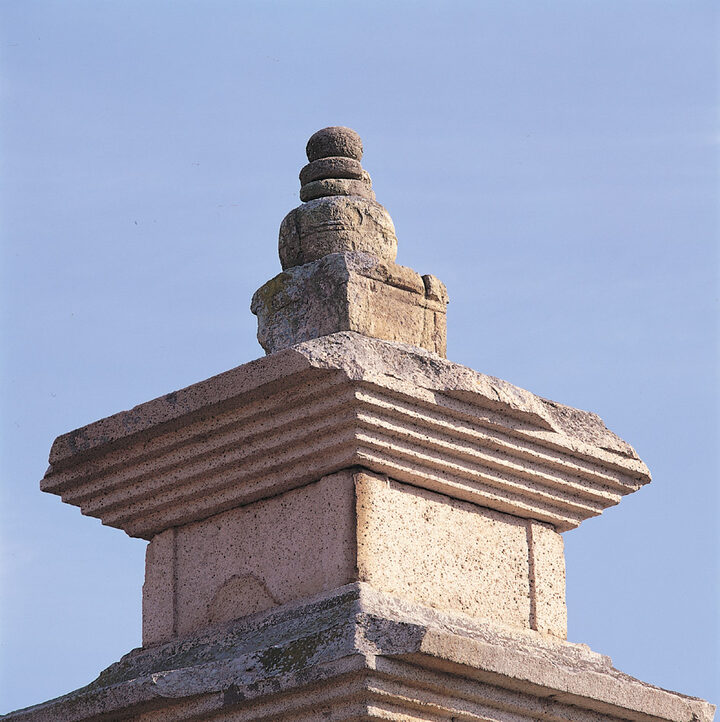 서탑 상륜부