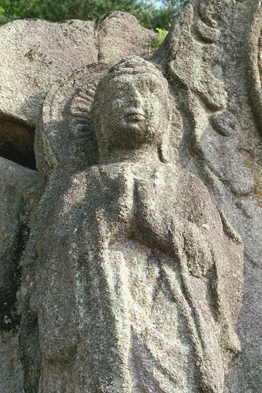 영주가흥리마애삼존불상(우협실)