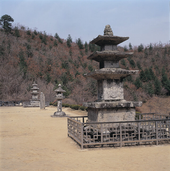 청암사 수도암삼층석탑