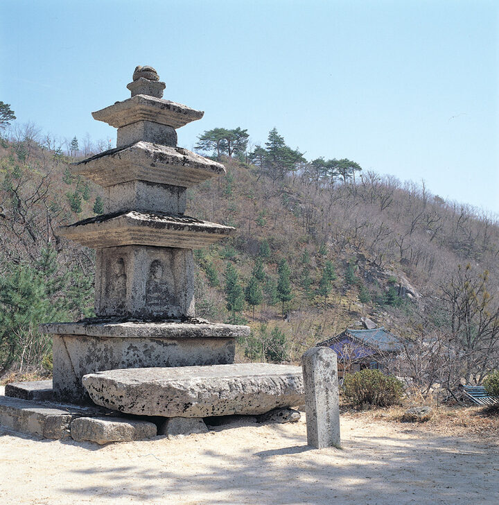 동탑