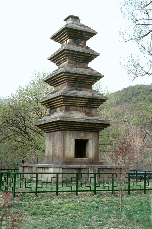 의성 빙산사지 오층석탑