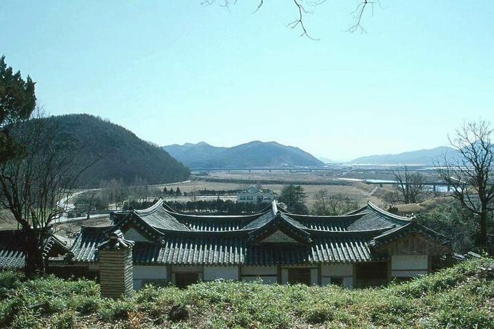 향단(후원대)