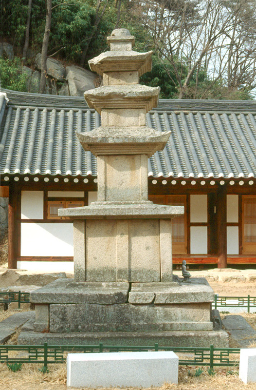 불굴사삼층석탑