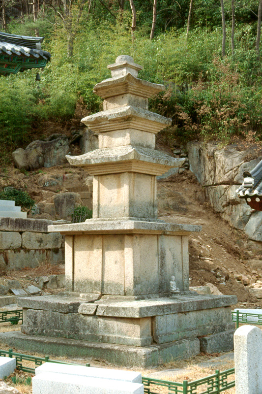 불굴사삼층석탑