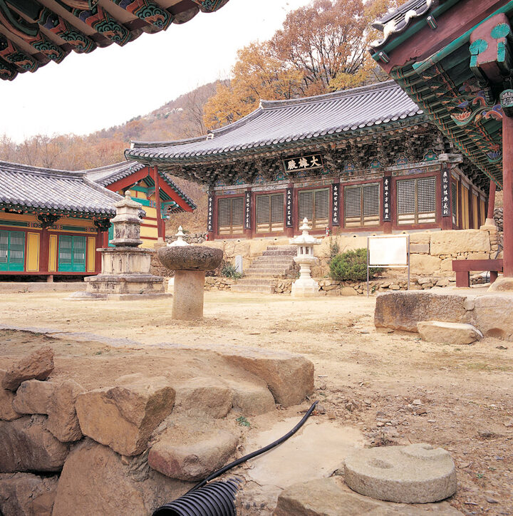 경산 환성사 대웅전 전경