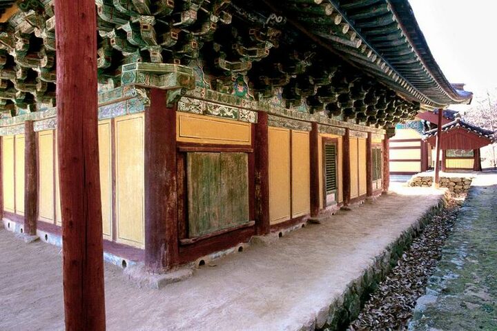 경산 환성사 대웅전