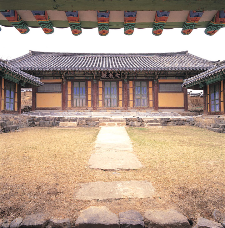 영천향교 대성전