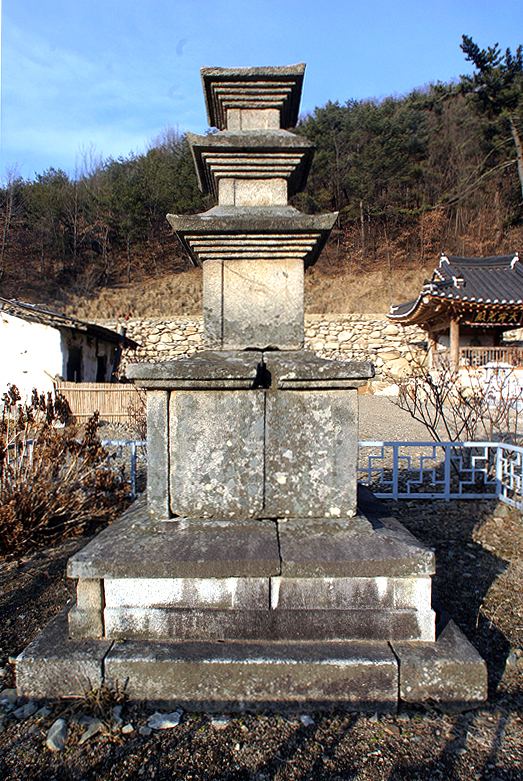 영천 화남리 삼층석탑