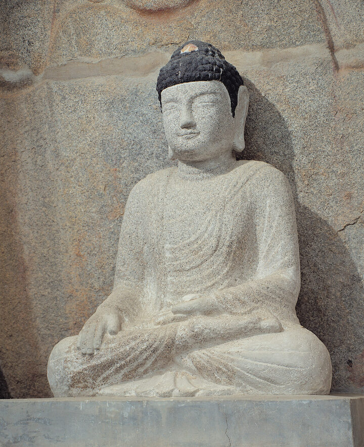 영주 흑석사 석조여래좌상