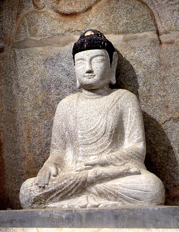 영주 흑석사 석조여래좌상