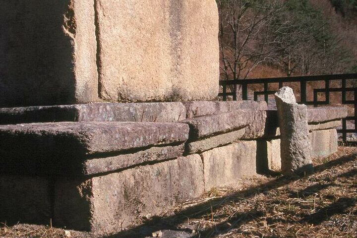 상주 상오리 칠층석탑(기단부)