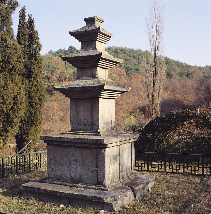 경주 남사리 삼층석탑