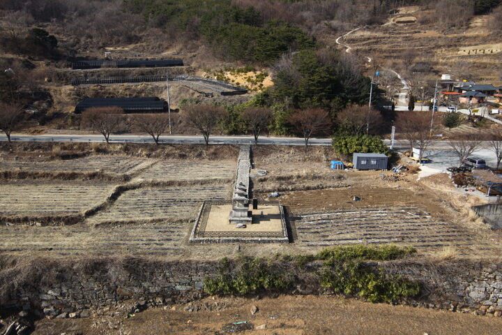 성주 법수사지 삼층석탑 전경