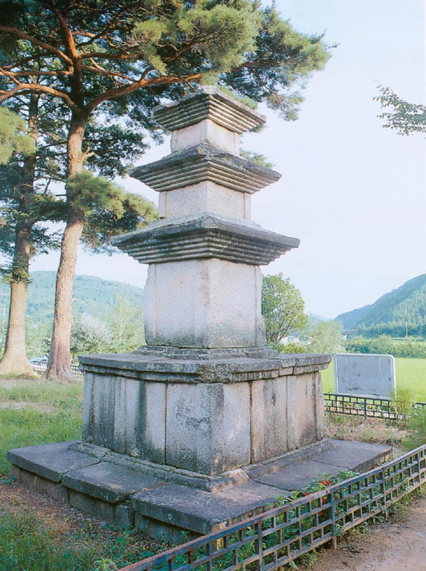 합천 월광사지 동서 삼층석탑