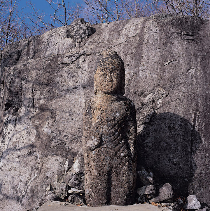 합천 해인사 석조여래입상