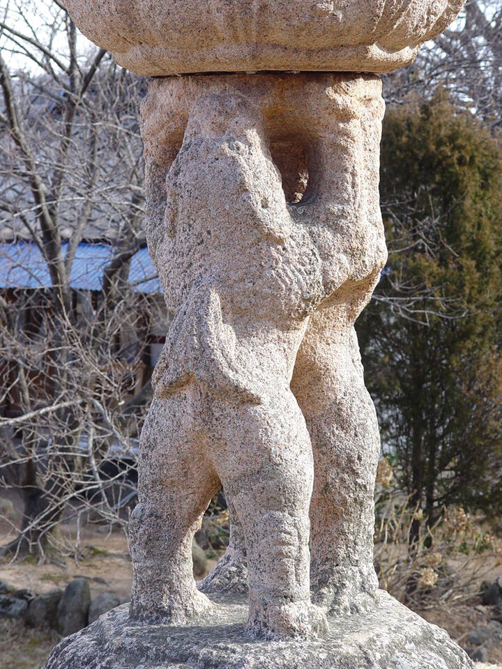 석등 간석(사자상)