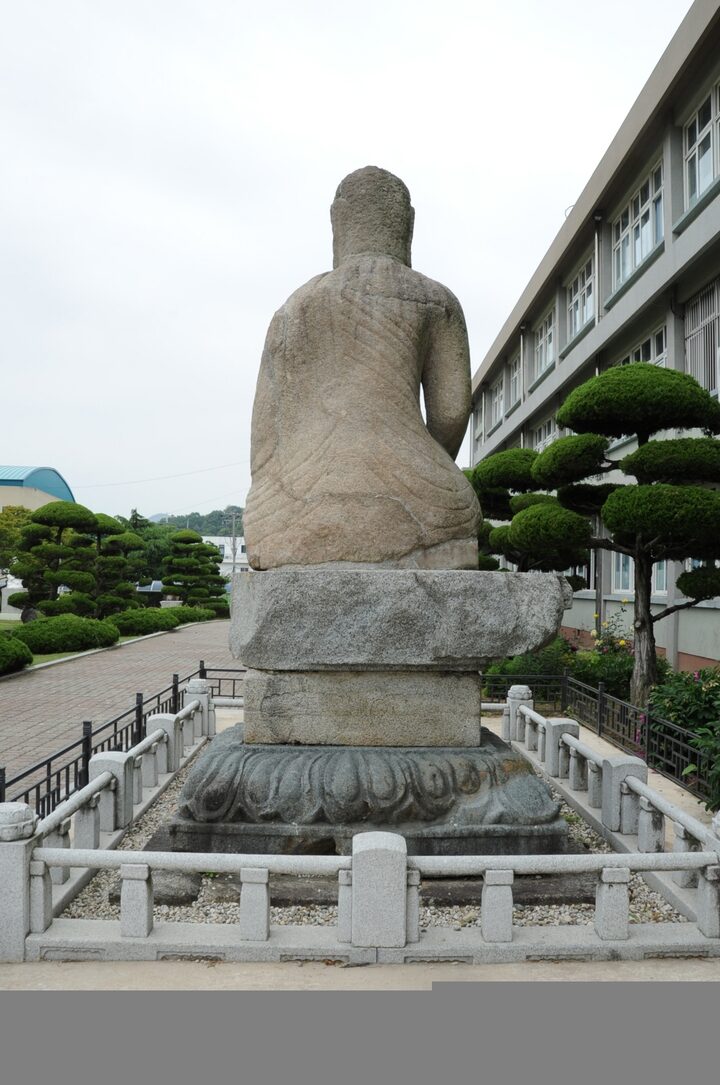 함양 교산리 석조여래좌상 (촬영:문화재청)