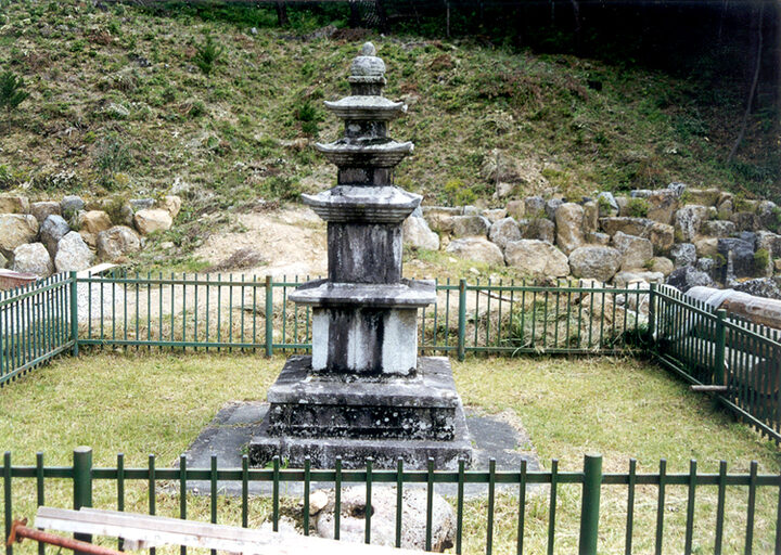 함양 벽송사 삼층석탑