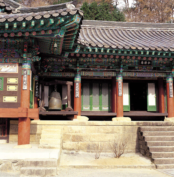 해인사 홍제암 정면(부분)