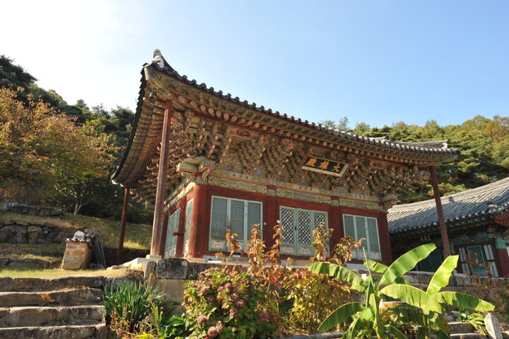 구미 대둔사 대웅전
