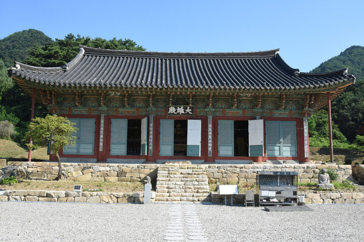 안동 봉황사 대웅전 정면
