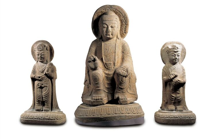 보물 경주 남산 장창곡 석조미륵여래삼존상(전체).