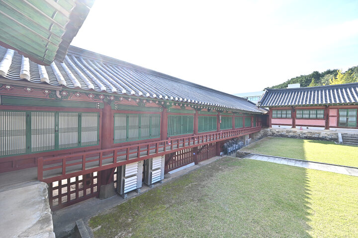 강릉향교 명륜당 배면 1