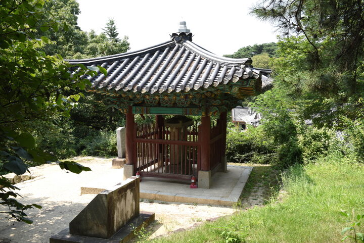 여주 신륵사 대장각기비_배면 전경 (촬영년도 : 2015년)