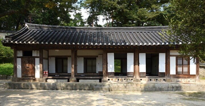 여주 효종 영릉재실_재방전경 (촬영년도 : 2015년)