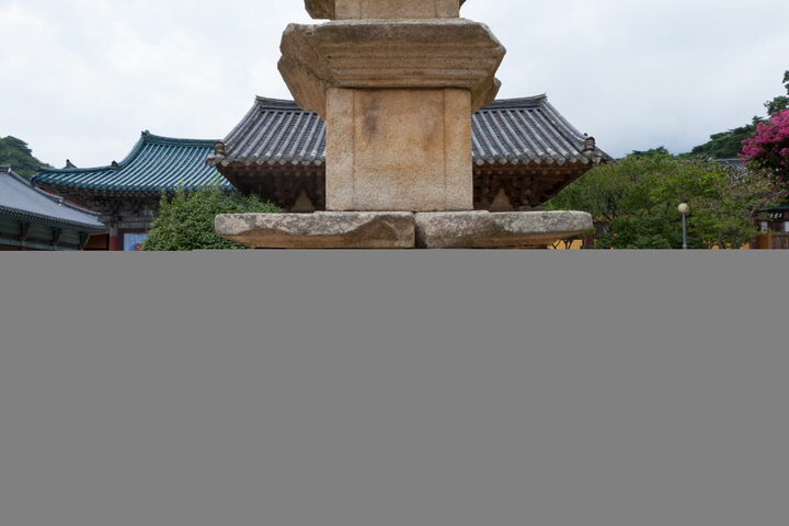 양산 통도사 삼층석탑_기단 (촬영년도 : 2015년)
