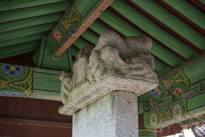 예천 명봉사 경청선원 자적선사 능운탑비_이수 옆면 (촬영년도 : 2015년)
