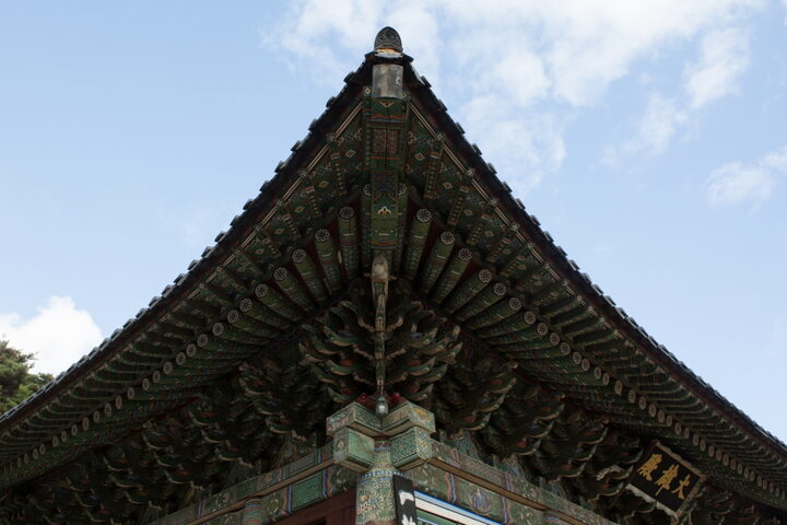 대구 동화사 대웅전_처마 (촬영년도 : 2015년)