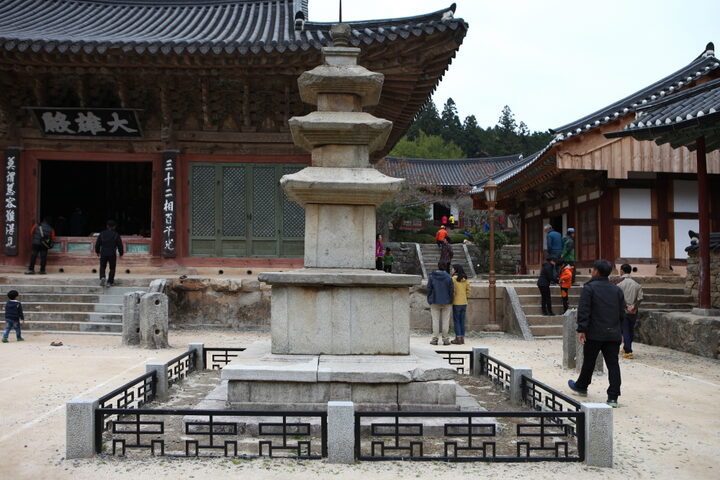 순천 선암사 동·서 삼층석탑_동탑 (촬영년도 : 2015년)