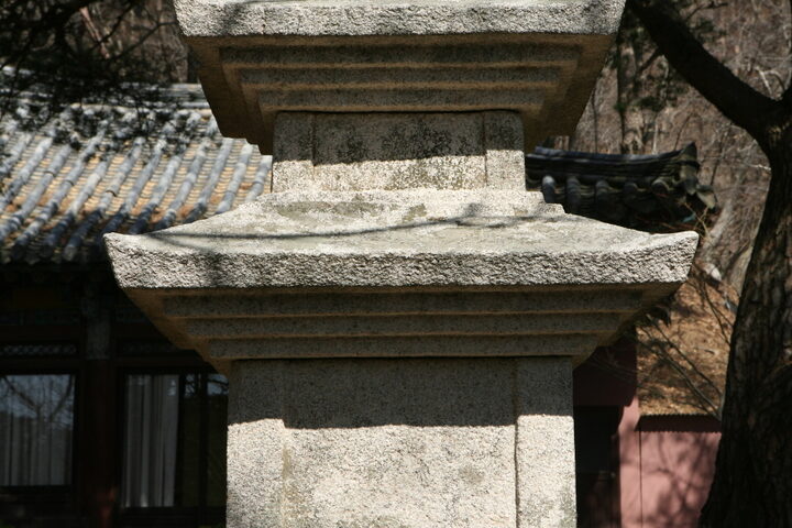경주 석굴암 삼층석탑_1층 옥개석_건축_2009년(출처 : 국립문화재연구소)