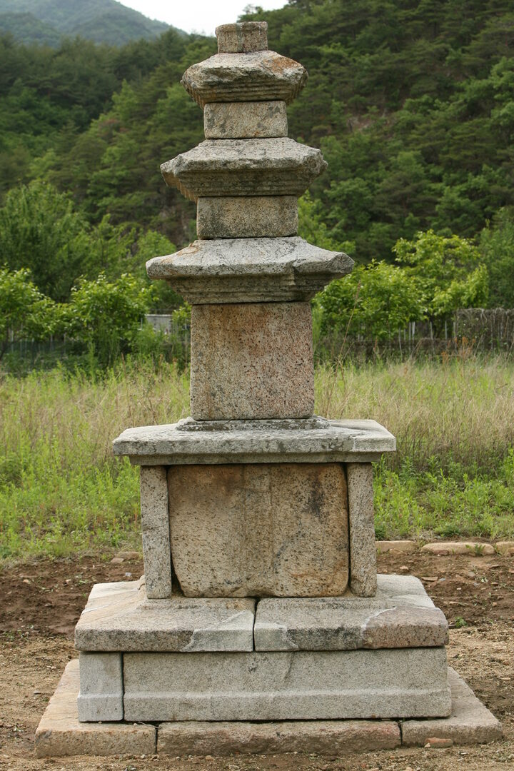 울진 구산리 삼층석탑_전경_건축_2013년(출처 : 국립문화재연구소)