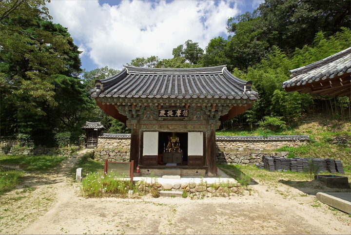 대구 동화사 수마제전 전경