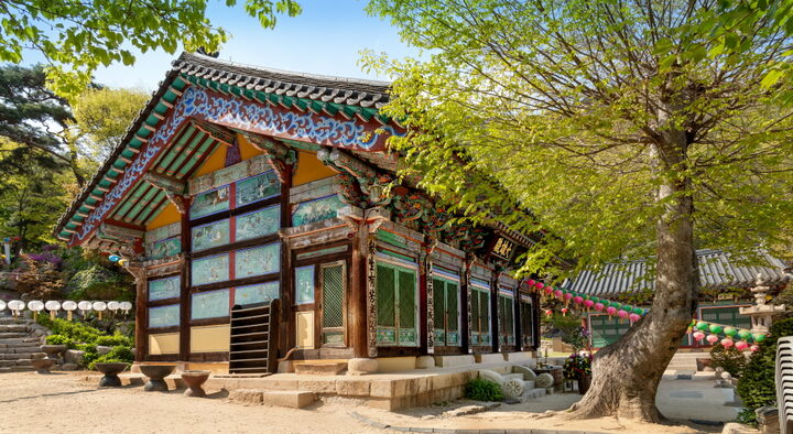 보물_남양주 불암사 목조관음보살좌상_불복장1_신국보보물전 2017-2019 특별전 도록