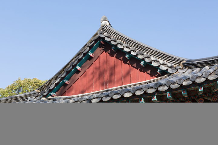 대구 동화사 극락전_팔작지붕 (촬영년도 : 2015년)