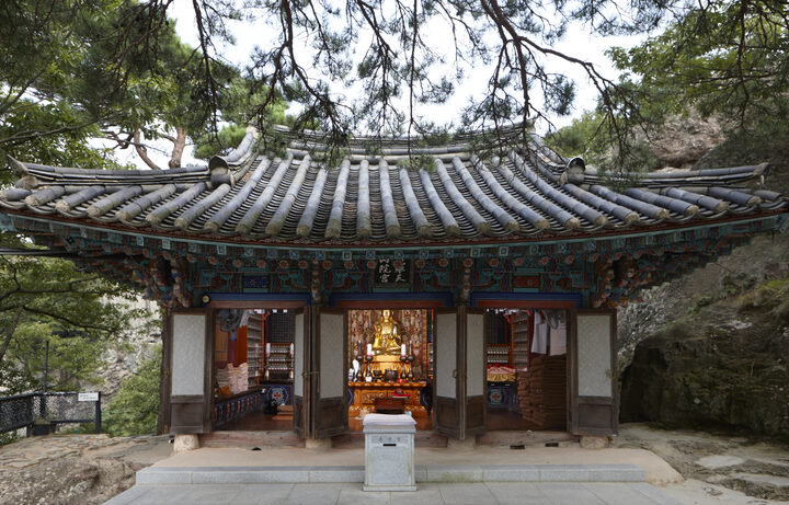 보물_고창 선운사 도솔암 금동지장보살좌상_20160727-39_문화재대관(보물-불교조각1)