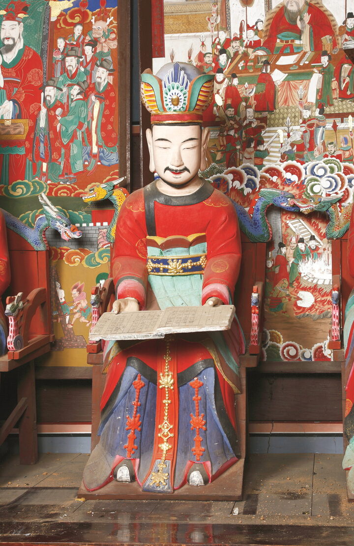 보물_강화 전등사 목조지장보살삼존상 및 시왕상 일괄_제3송제대왕의좌상(좌2)-02_문화재대관(보물-불교조각2)