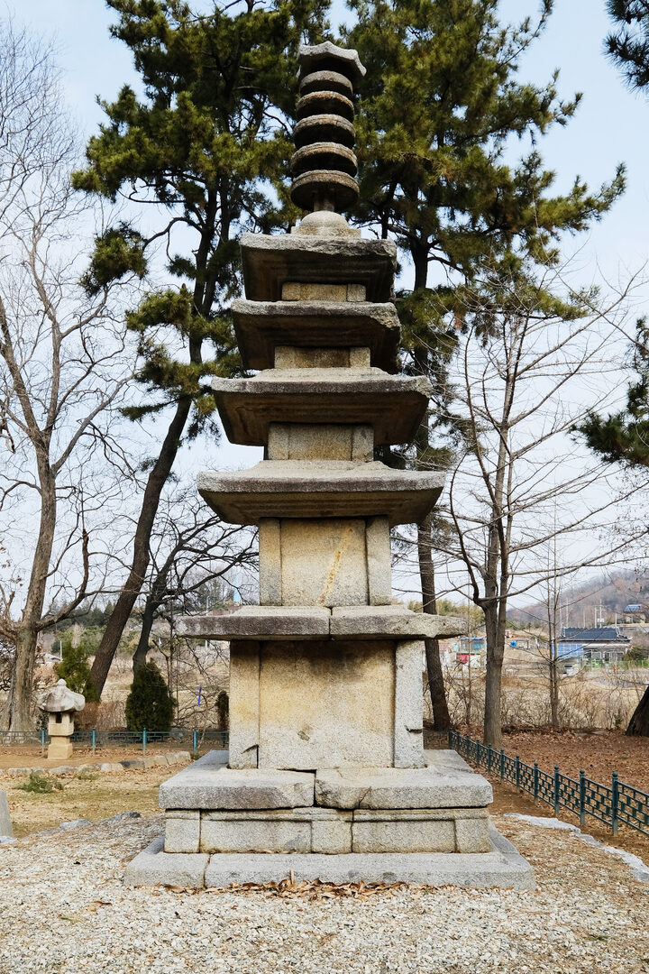 군산 발산리 석등 및 오층석탑 정밀실측조사용역