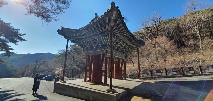 대구 동화사 봉황문